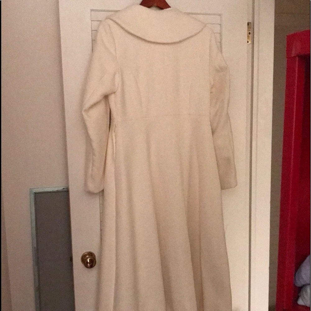 Wool Long Coat. Buttons Down Lining - image 2